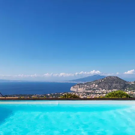 Golfo Di Napoli With Private Pool Villa